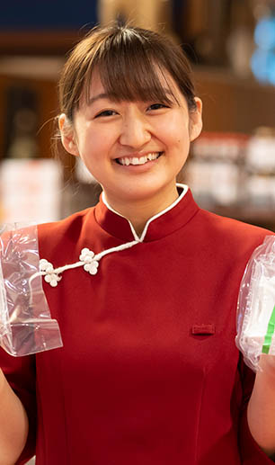 写真：ミライートで働く人